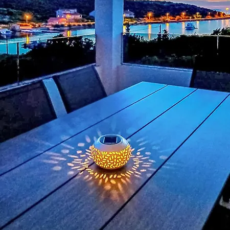 Elvira By Interhome Lejlighed